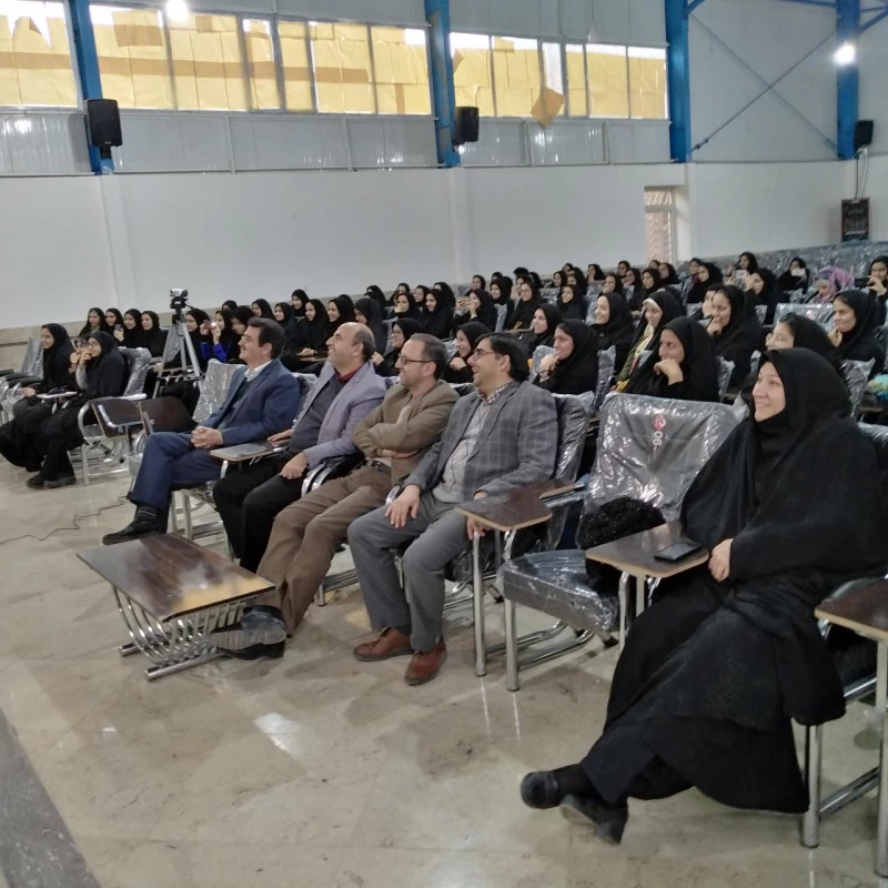 همزمان با روز دانشجو انجام شد : 
مراسم جشن و بزرگداشت مقام دانشجو در واحد دانشور نیشابور 15