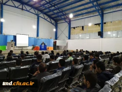 در راستای رسالت و ماموریت دانشگاه فرهنگیان و در هفته پژوهش انجام شد : 
همایش  نگرش عارفانه در آموزش کودکان با سخنرانی دکتر محی الدین قنبری  4