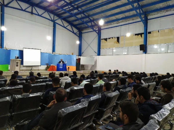 در راستای رسالت و ماموریت دانشگاه فرهنگیان و در هفته پژوهش انجام شد : 
همایش  نگرش عارفانه در آموزش کودکان با سخنرانی دکتر محی الدین قنبری  4