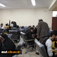 با حضور دکتر مهرآذین و مشارکت فعال و پرنشاط دانشجویان واحد دانشور انجام شد : 
کارگاه آموزشی 8 گام تا ازدواج موفق 3