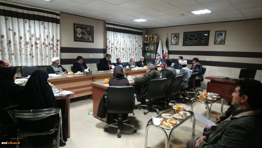 با حضور اساتیدو فرهیختگان دانشگاهها و مراکز آموزش عالی شهرستان نیشابور برگزار شد : 
برگزاری جلسه بسیج اساتید شهرستان نیشابور به میزبانی واحد دانشور  2