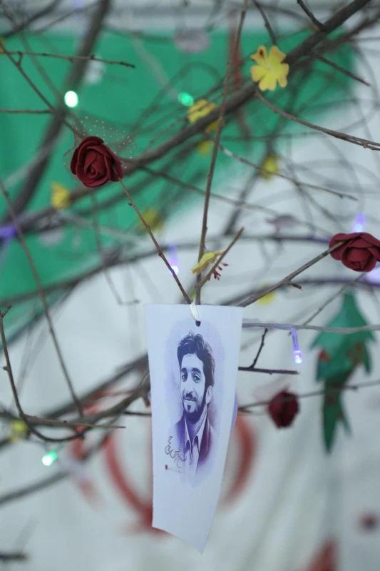 به همت بسیج دانشجویی واحد دانشور برگزار شد : 
همایش سیاسی چهل و یک سال مقاومت  به مناسبت طلیعه چهل و یکمین سالگرد پیروزی انقلاب اسلامی 5