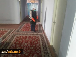 در راستای پیشگیری و مقابله با ویروس کرونا انجام شد : 
ضد عفونی و نظافت عمومی فضای سراهای دانشجویی ، کلاسها ، آشپزخانه و سالن های واحد دانشور  18