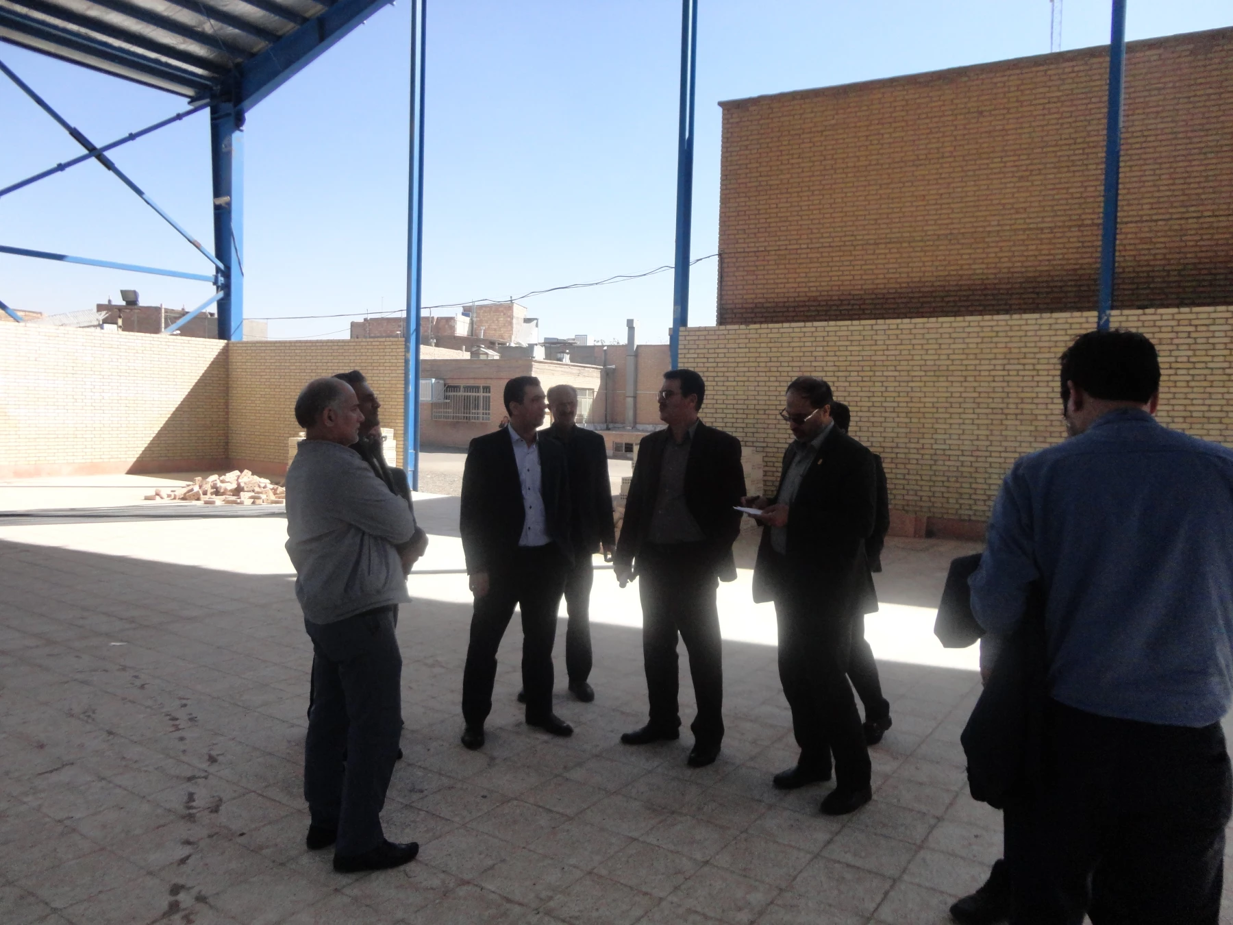 اتمام مرحله اول ساخت سالن ورزشی چند منظوره واحد دانشور  8