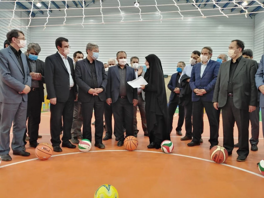 همزمان با هفته دولت و با حضور آقای مهندس رخشانی مهر معاون وزیر و رئیس سازمان نوسازی مدارس انجام شد : 
آئین افتتاح مرحله اول سالن ورزشی چند منظوره واحد دانشور نیشابور 8