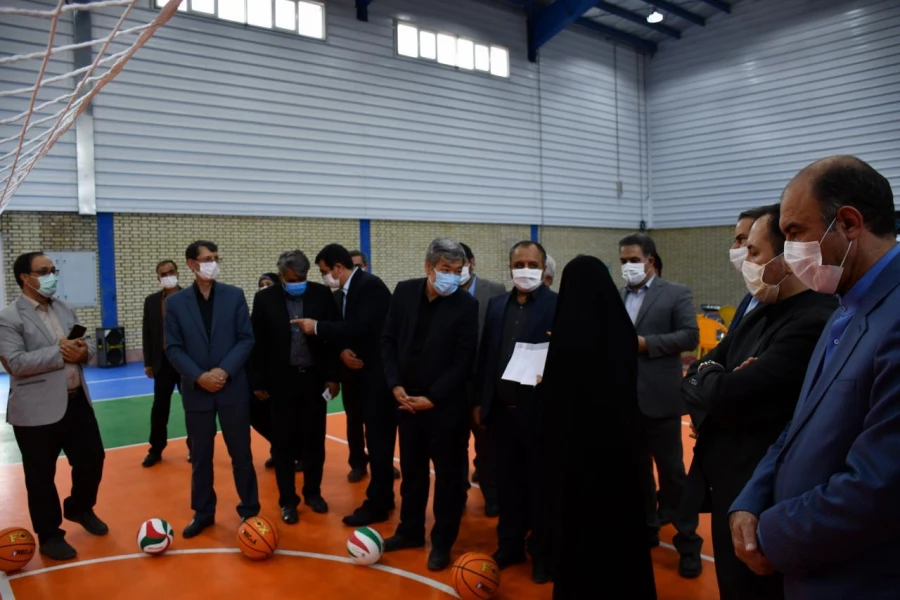 همزمان با هفته دولت و با حضور آقای مهندس رخشانی مهر معاون وزیر و رئیس سازمان نوسازی مدارس انجام شد : 
آئین افتتاح مرحله اول سالن ورزشی چند منظوره واحد دانشور نیشابور 9