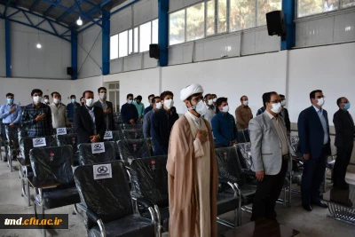 با حضور دانشجویان ساکن شهر نیشابور و با رعایت دستورالعمل های بهداشتی انجام شد : 
آئین آغاز سال تحصیلی 400-1399  دانشگاه فرهنگیان واحد دانشور 