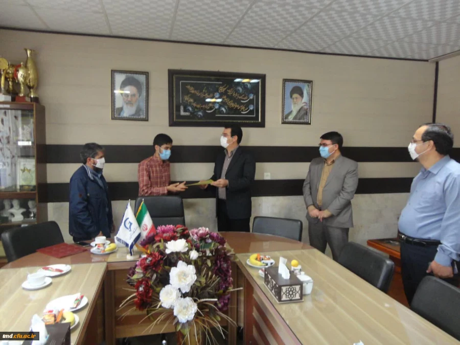 با حضور مسئول بسیج دانشجویی شهرستان نیشابور و مسئول بسیج فرهنگیان برگزار شد : 
جلسه تودیع و معارفه مسئول بسیج دانشجویی واحد دانشور 2