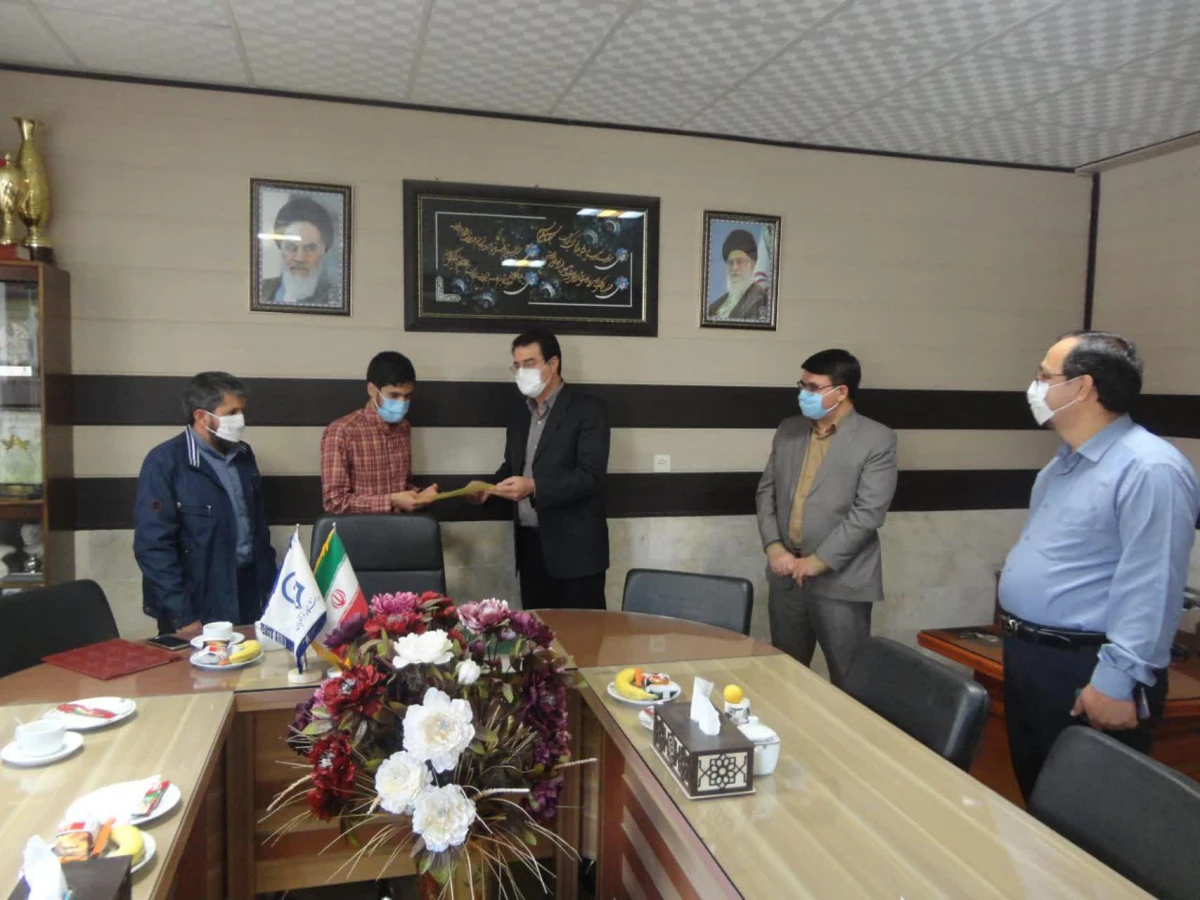 با حضور مسئول بسیج دانشجویی شهرستان نیشابور و مسئول بسیج فرهنگیان برگزار شد : 
جلسه تودیع و معارفه مسئول بسیج دانشجویی واحد دانشور 4