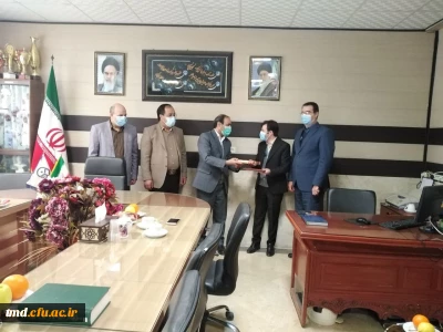 با حضور آقای  امیدی مسئول حراست دانشگاه فرهنگیان خراسان رضوی برگزار شد : 
مراسم معارفه کارشناس حراست واحد دانشور 