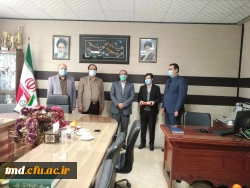 با حضور آقای  امیدی مسئول حراست دانشگاه فرهنگیان خراسان رضوی برگزار شد : 
مراسم معارفه کارشناس حراست واحد دانشور  3