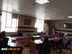 همزمان با میلاد حضرت زهرا( سلام الله علیها) و بزرگداشت مقام مادر برگزار شد : 
تجلیل از کارکنان خواهر واحد  دانشور نیشابور  4