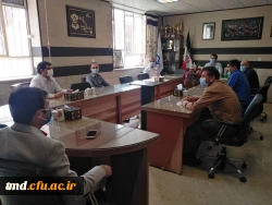 با حضور کارشناسانان واحد دانشور انجام شد : 
جلسه ساماندهی و کیفیت بخشی فضا ، تجهیزات ، فناوری  و نیروی انسانی 2