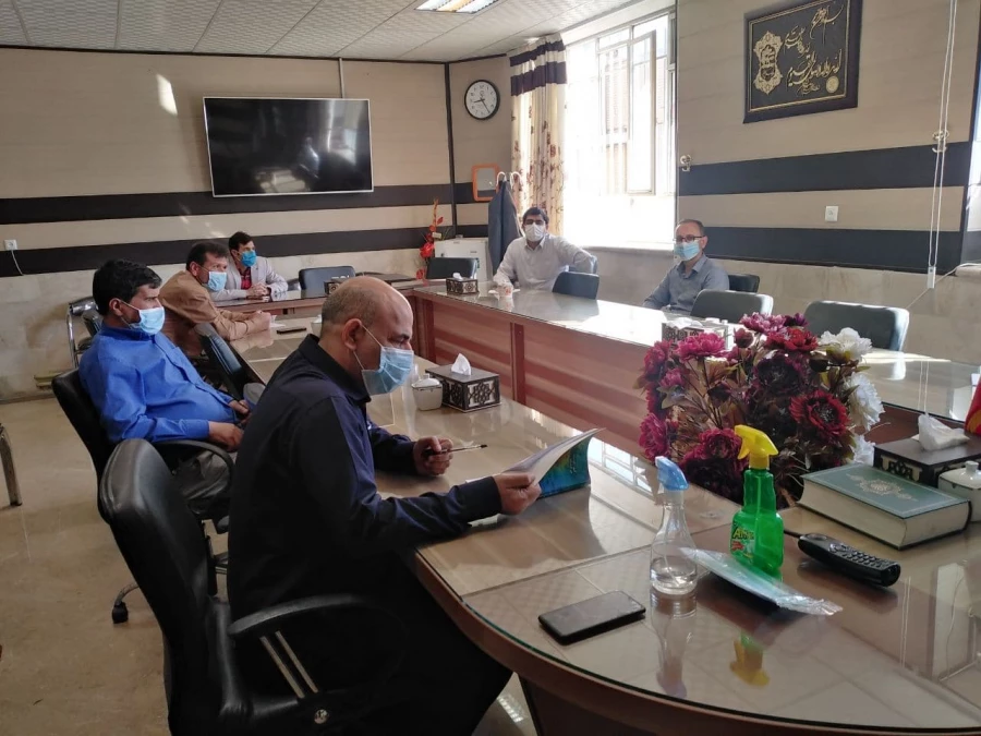 با حضور کارشناسانان واحد دانشور انجام شد : 
جلسه ساماندهی و کیفیت بخشی فضا ، تجهیزات ، فناوری  و نیروی انسانی 4