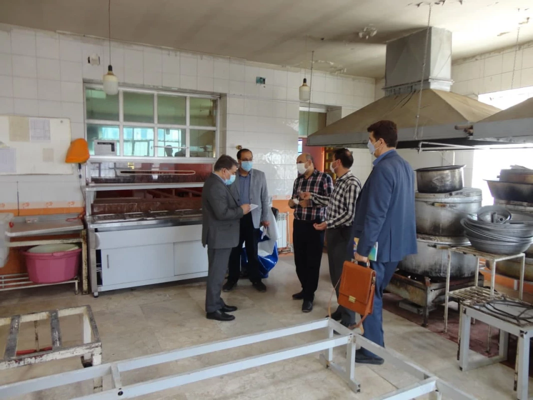 با حضور دکتر ابراهیمی و دکتر احمدی انجام شد : 
بازدید مدیر کل دفترنظارت ، ارزیابی و تعالی سازمانی دانشگاه فرهنگیان از بخشهای مختلف واحد دانشور نیشابور 4