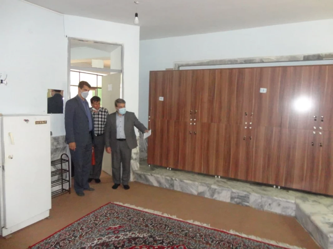 با حضور دکتر ابراهیمی و دکتر احمدی انجام شد : 
بازدید مدیر کل دفترنظارت ، ارزیابی و تعالی سازمانی دانشگاه فرهنگیان از بخشهای مختلف واحد دانشور نیشابور 7