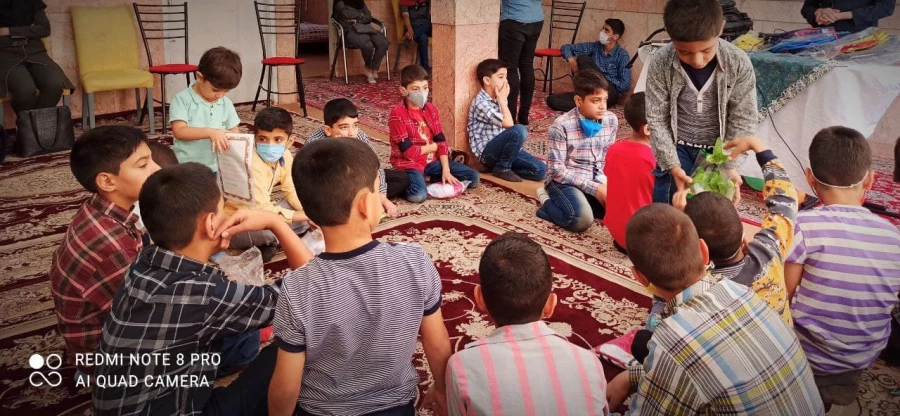 همزمان با عید سعید غدیر و با همت دانشجویان واحد دانشور انجام شد : 
برگزاری جشن در دو مرکز نگهداری کودکان بی سرپرست وابسته به بهزیستی  5