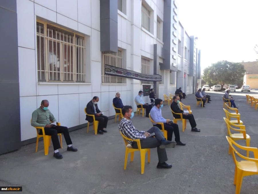 همزمان با فرارسیدن اربعین حسینی انجام شد : 
مراسم قرائت زیارت عاشورا و عزاداری با حضور کارکنان واحد دانشور  5