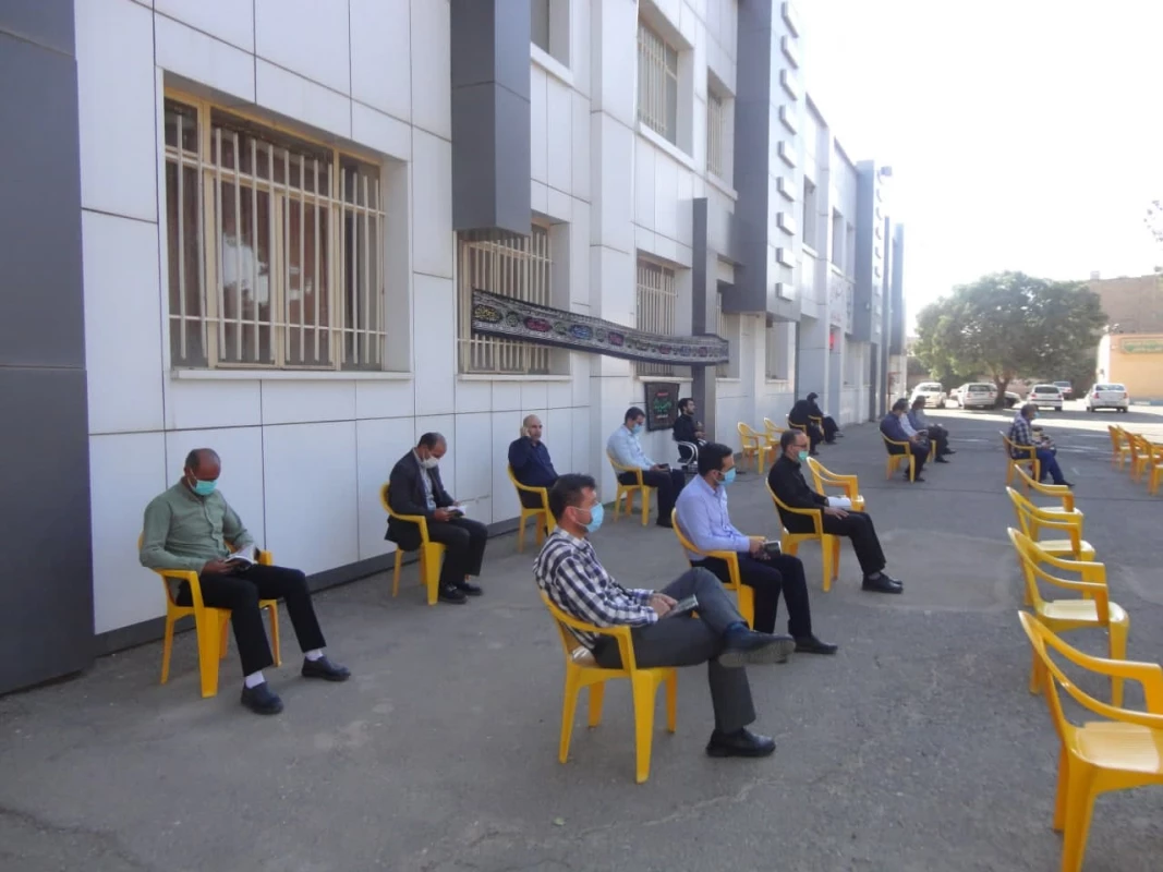 همزمان با فرارسیدن اربعین حسینی انجام شد : 
مراسم قرائت زیارت عاشورا و عزاداری با حضور کارکنان واحد دانشور  5