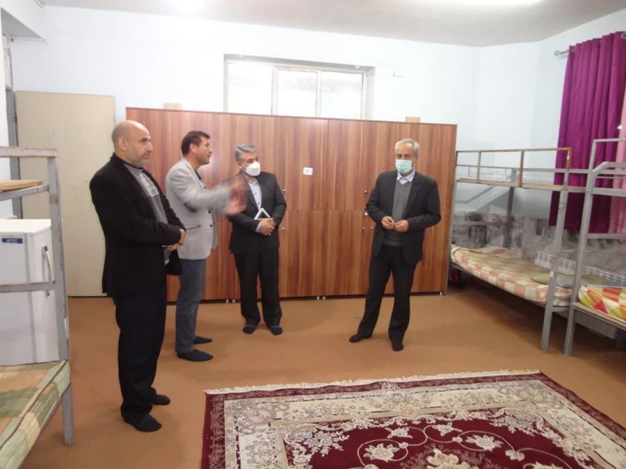 بازدید کارگروه ارزیابی  و نظارت سازمان مرکزی دانشگاه از واحد دانشور  5