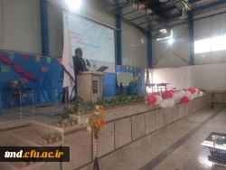 همزمان با هفته سرآمدی آموزش و بزرگداشت هفته معلم انجام شد : 
مراسم جشن و تجلیل از برگزیدگان علمی ، فرهنگی ، ورزشی واحد دانشور 3