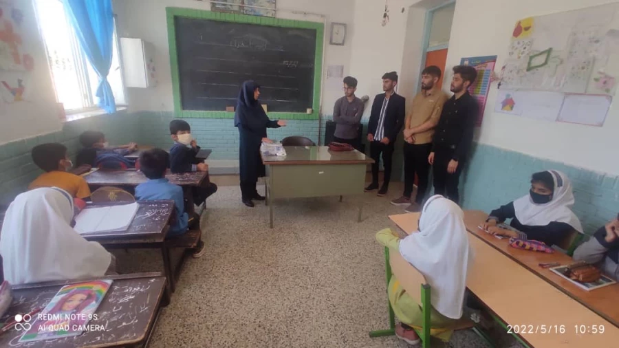 به مناسبت دهه سرآمدی آموزش و همزمان با هفته معلم انجام شد : 
بازدید دانشجویان ورودی 97 از مدارس چندپایه روستایی  6