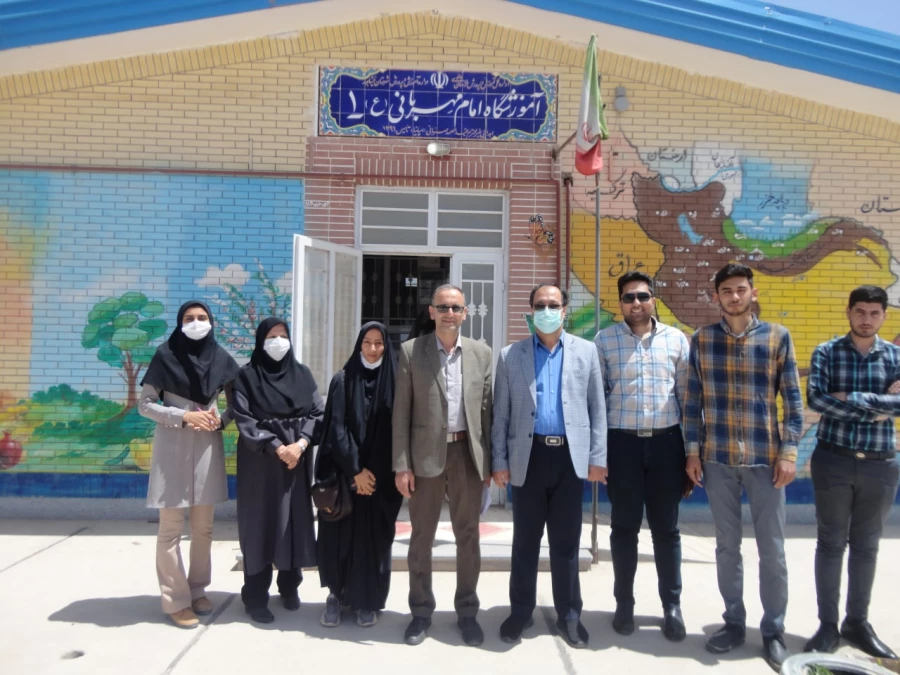 به مناسبت دهه سرآمدی آموزش و همزمان با هفته معلم انجام شد : 
بازدید دانشجویان ورودی 97 از مدارس چندپایه روستایی  7