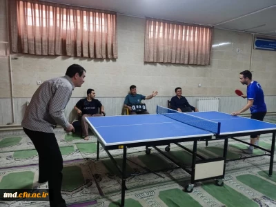 همزمان با هفته نشاط سراهای دانشجویی برگزار شد : 
برگزاری مسابقه تنیس روی میز بین کارکنان و دانشجویان واحد دانشور 