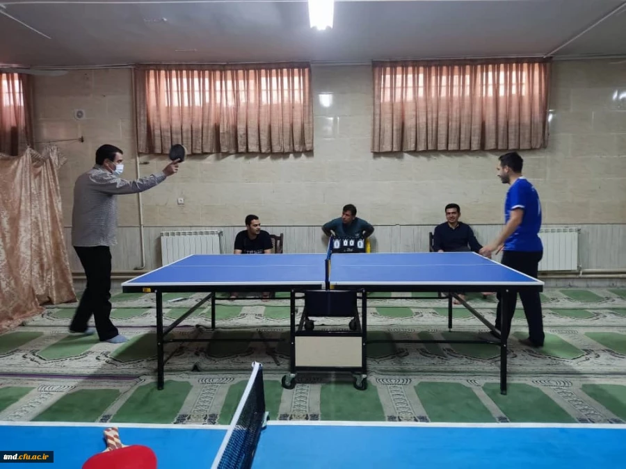 به مناسبت هفته نشاط در سراهای دانشجویی برگزار شد : 
مطابقه طناب کشی ویژه  دانشجویان ساکن در سراها 3