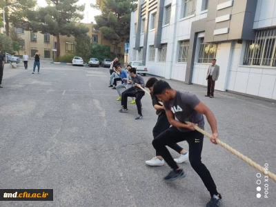 به مناسبت هفته نشاط در سراهای دانشجویی برگزار شد : 
مطابقه طناب کشی ویژه  دانشجویان ساکن در سراها