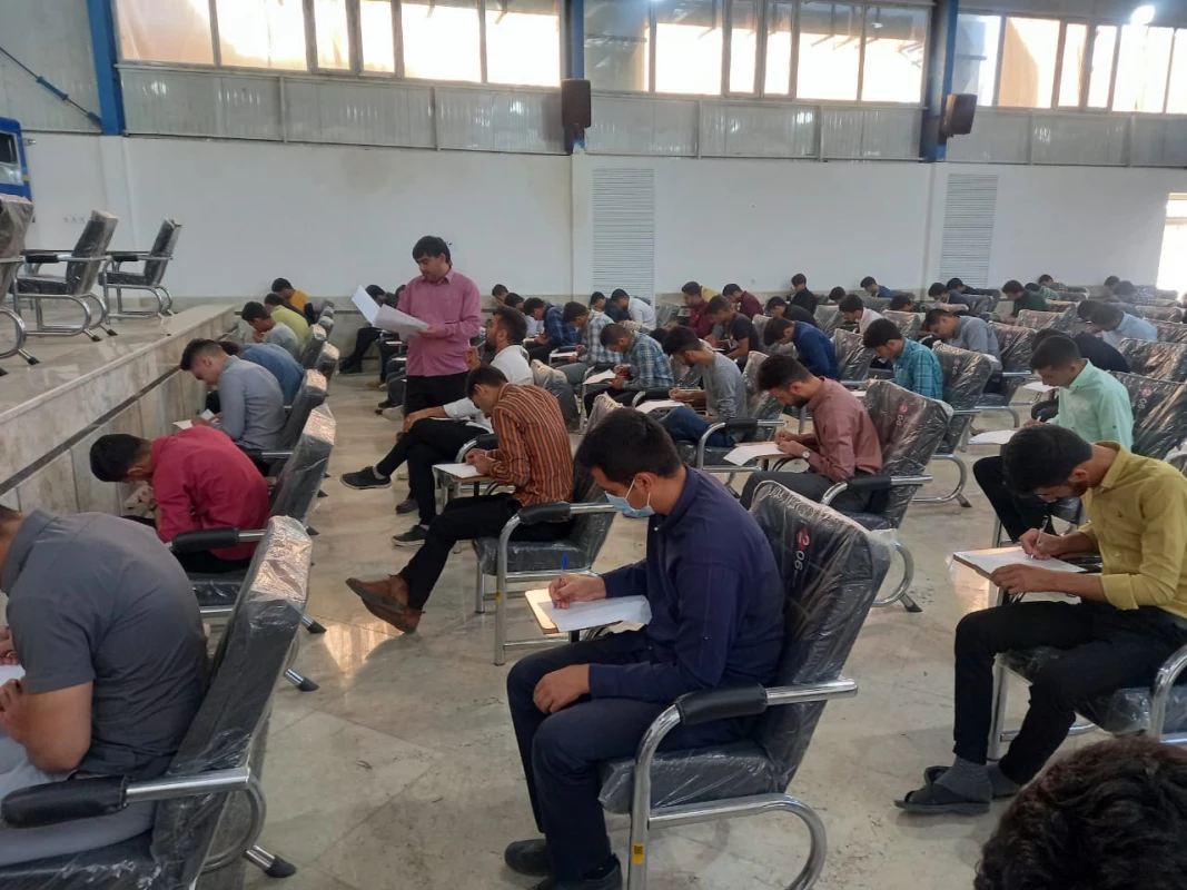 آغاز برگزاری امتحانات پایان نیمسال تحصیلی دوم 1401-1400  به صورت حضوری در واحد دانشور نیشابور  4