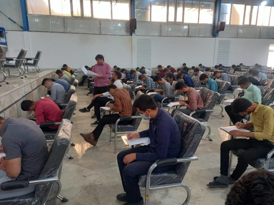 آغاز برگزاری امتحانات پایان نیمسال تحصیلی دوم 1401-1400  به صورت حضوری در واحد دانشور نیشابور  4