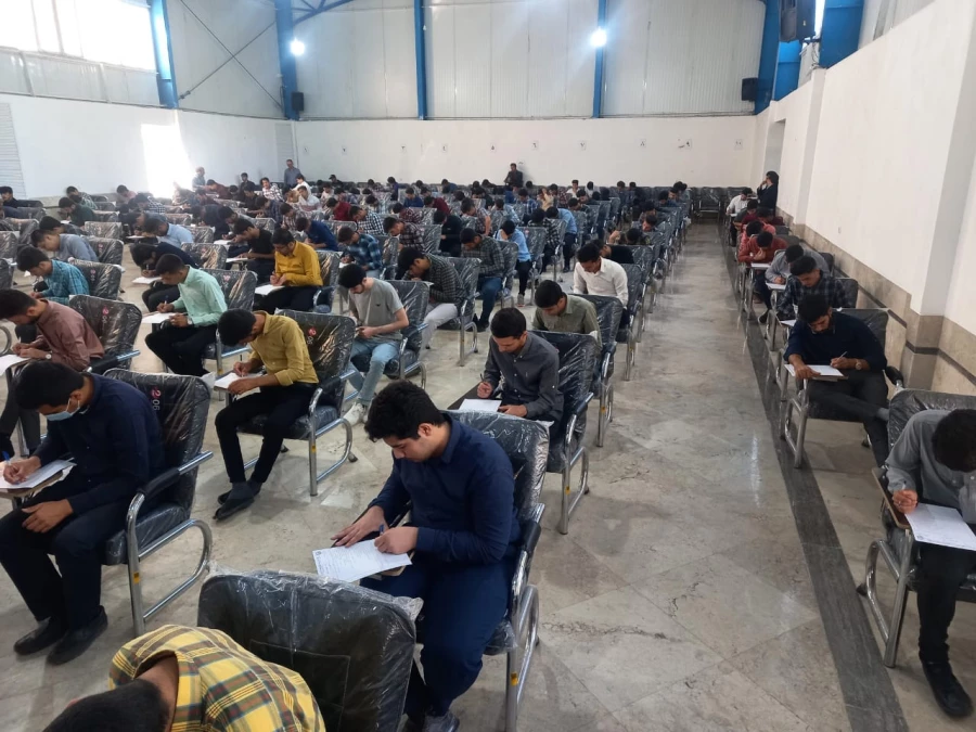 آغاز برگزاری امتحانات پایان نیمسال تحصیلی دوم 1401-1400  به صورت حضوری در واحد دانشور نیشابور  5