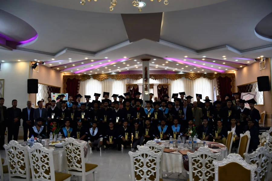 با حضور پرشور دانشجویان و خانواده های آنان ،برگزار شد : 
برگزاری آئین دانش آموختگی دانشجومعلمان ورودی سال 1397
 10