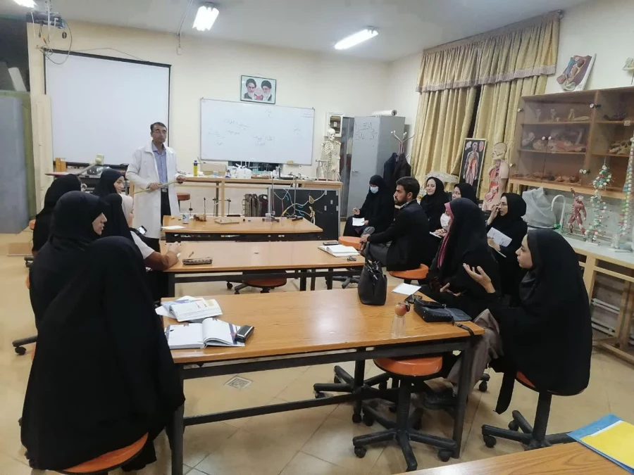 با همکاری دانشگاه فرهنگیان واحد دانشور برگزار شد : 
برگزاری دوره دانش افزایی معلمین منطقه میان جلگه  6