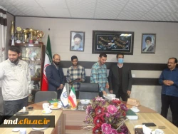 در تقارن با هفته با شکوه بسیج انجام شد : 
آئین معرفی مسئول بسیج دانشجویی واحد دانشور و تجلیل از برترین های بسیج  2