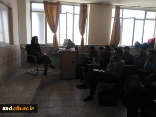 با حضور کارشناس تغذیه و بهداشت دانشگاه علوم پزشکی نیشابور برگزار شد : 
کارگاه اموزشی تغذیه سالم 