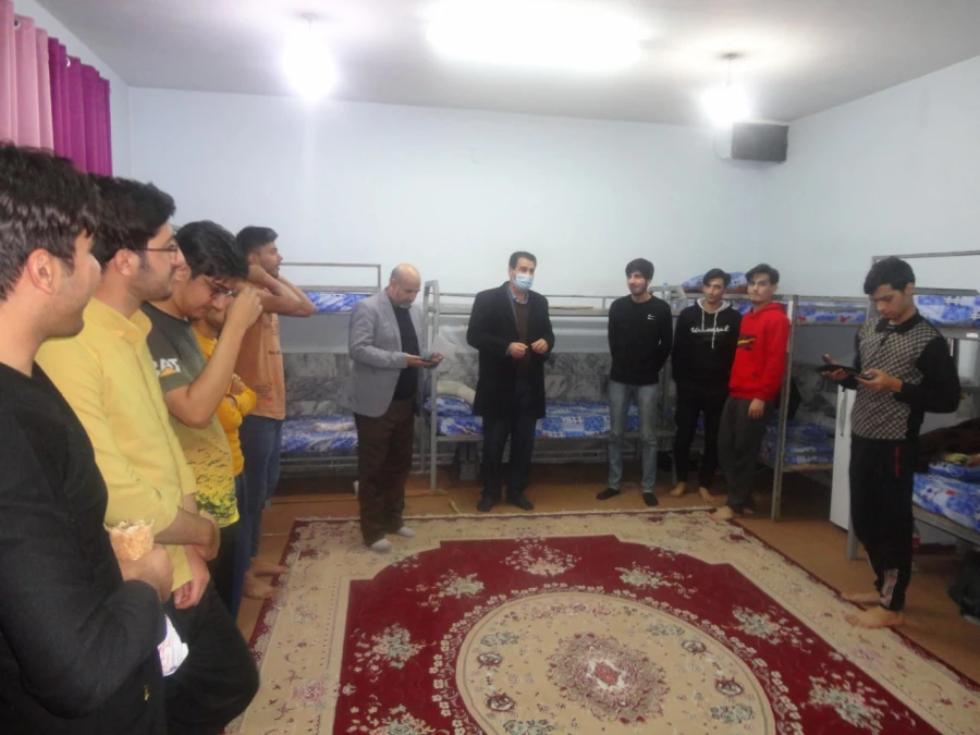 همزمان با فرارسیدن روز دانشجو انجام شد : 
دیدار چهره به چهره ریاست و کارکنان دانشگاه با دانشجویان در قالب طرح بشنو و بگو 3