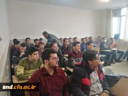 همزمان با فرارسیدن روز دانشجو انجام شد : 
تبریک به دانشجویان و توزیع شیرینی در کلاسهای درس 4