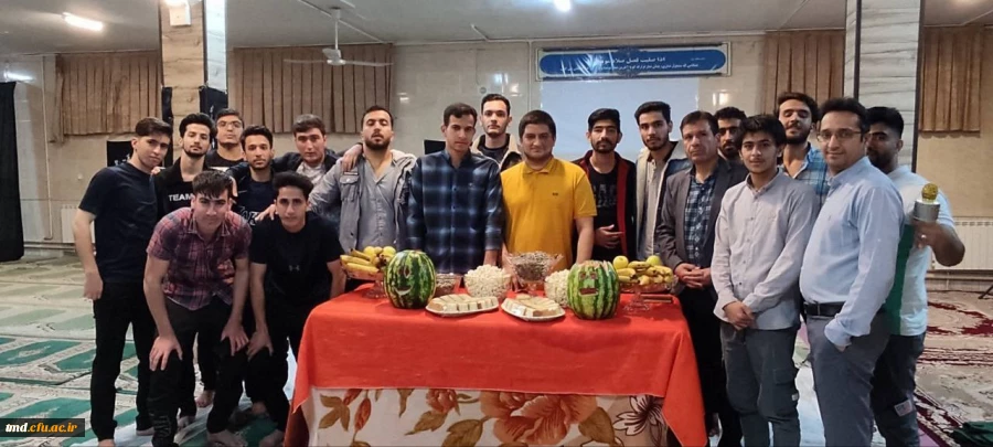 همزمان با فرارسیدن زمستان و شب یلدا انجام شد : 
آئین نکوداشت شب یلدا در سرای دانشجویی واحد دانشور  2