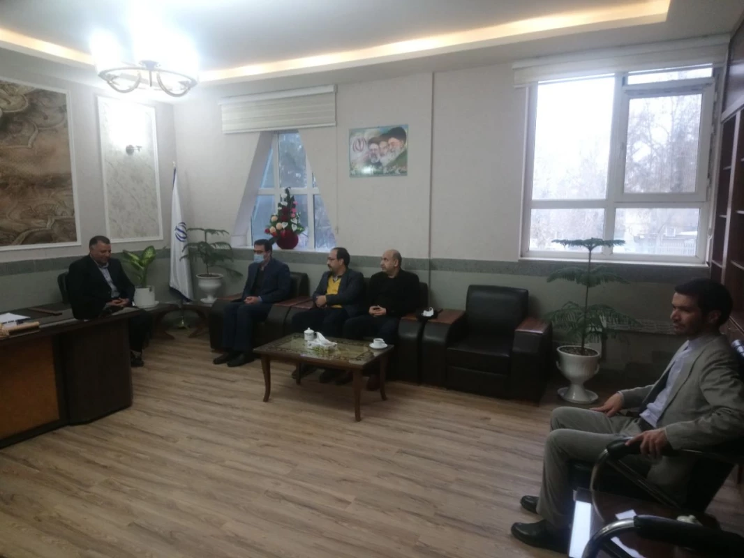 دیدار صمیمانه رئیس و کارکنان واحد دانشور با آقای سید مهدی قاضی رئیس جدید اداره آموزش و پرورش شهرستان نیشابور  2