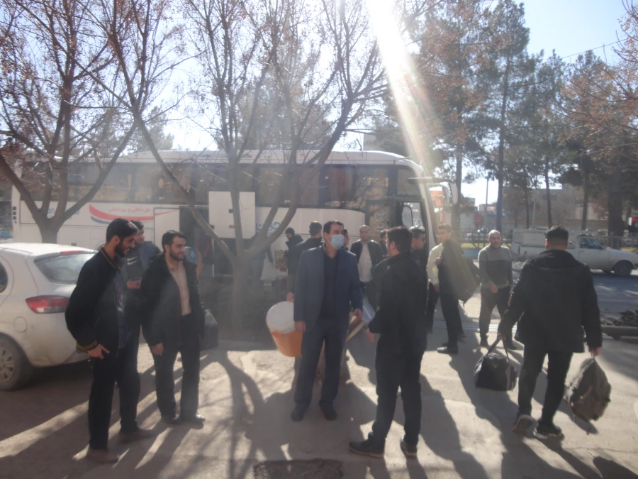 همزمان با اعزام کاروان نور دانشگاه فرهنگیان واحد دانشور به سرزمین های راهیان نور انجام شد : 
آئین بدرقه دانشجو معلمان به سرزمین های عشق و ایثار  5