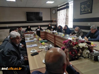 همزمان با هفته بزرگداشت مقام معلم  و دهه سرآمدی آموزش با حضور اساتید برگزار شد : 
کارگاه کارورزی اساتید واحد دانشور 