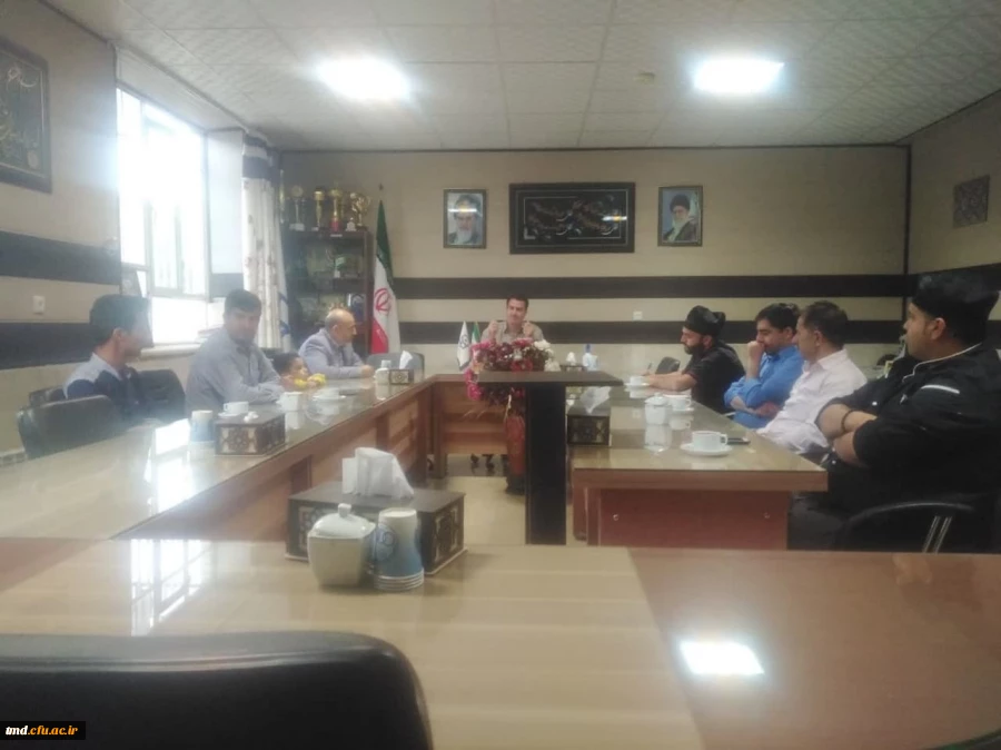 با حضور کارکنان مجموعه سلف سرویس و آشپزخانه انجام شد : 
جلسه هماهنگی در خصوص راه کارهای حفظ و ارتقای کیفیت طبخ و توزیع غذا 2