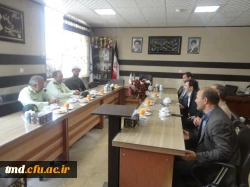 همزمان با هفته بزرگداشت مقام معلم انجام شد : 
بازدید مسئول کلانتری 12 نیروی انتظامی شهرستان نیشابور از واحد دانشور  4