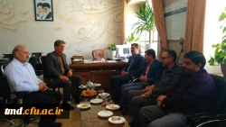 با حضور ریاست واحد دانشور و همکاران انجام شد : 
دیدار حضوری با روسای آموزش و پرورش شهرستانهای فیروزه و زبرخان  3