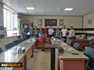 با حضور اعضای جدید و قدیم شورای صنفی برگزار شد : 
جلسه تودیع و معرفی اعضای شورای صنفی واحد دانشور 