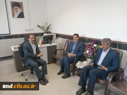 
در دیدار رئیس دانشگاه فرهنگیان و همراهی علیرضا کلیدری مدیر اسبق آموزش و پرورش نیشابور با رئیس آموزش و پرورش سرولایت مطرح شد.
دانشگاه فرهنگیان نیشابور با تمام توان و ظرفیت در کنار آموزش و پرورش سرولایت خواهد بود.
 2