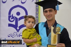 با حضور پرشور و نشاط دانشجویان ورودی 1398  برگزار شد : 
آئین دانش آموختگی دانشجویان رشته آموزش ابتدائی ورودی 98 واحد دانشور  5