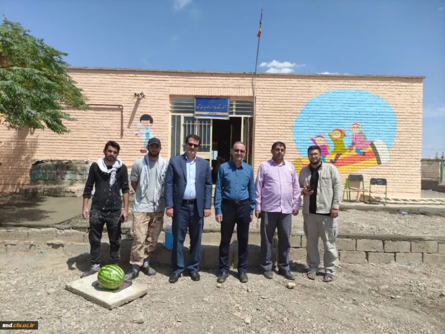 با حضور دانشجویان جهادی واحد دانشور برگزار شد : 
اردوی جهادی گروه شهید محرابی و حضور درمناطق محروم شهرستان میان جلگه
 2